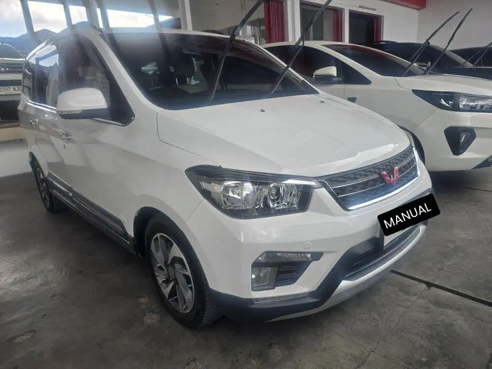 Wuling Confero S C Lux MT  
2018