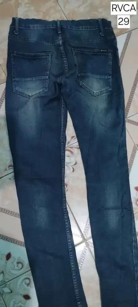 Celana panjang stretch brand