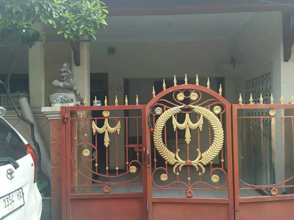 Dijual cepat rumah di Rungkut Permai