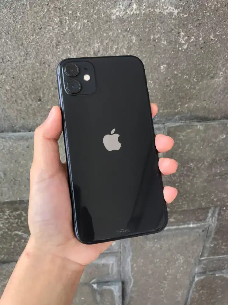 iPhone 11 64 ex iBox