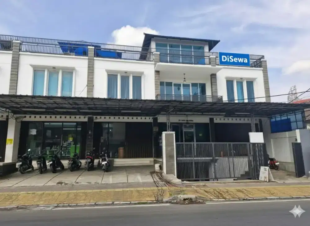 Disewakan ruko 2 unit gandeng bagus di Buaran Jakarta Timur