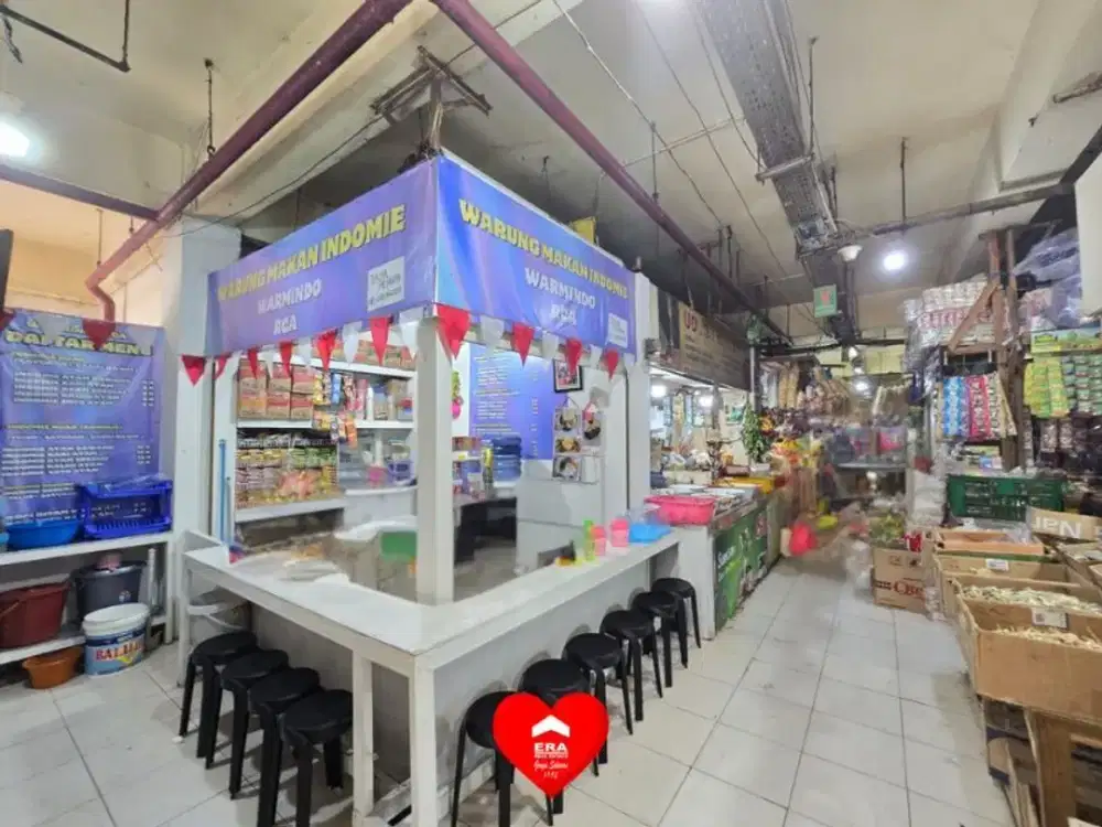 Kios di Pasar Jaya Ciracas, Jakarta Timur