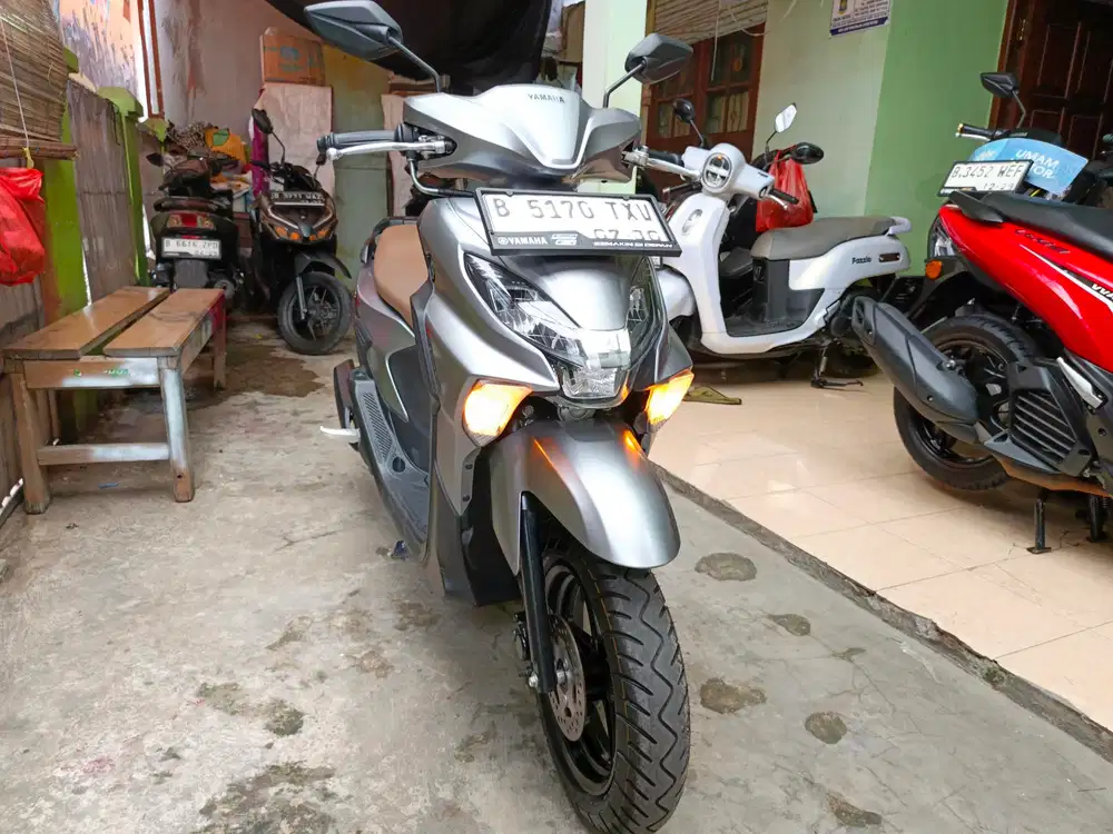 BLN 7 YAMAHA GEAR ULTIMA HYBRID S 2025 BS TT 2024 DI CILEDUG FULL ORI