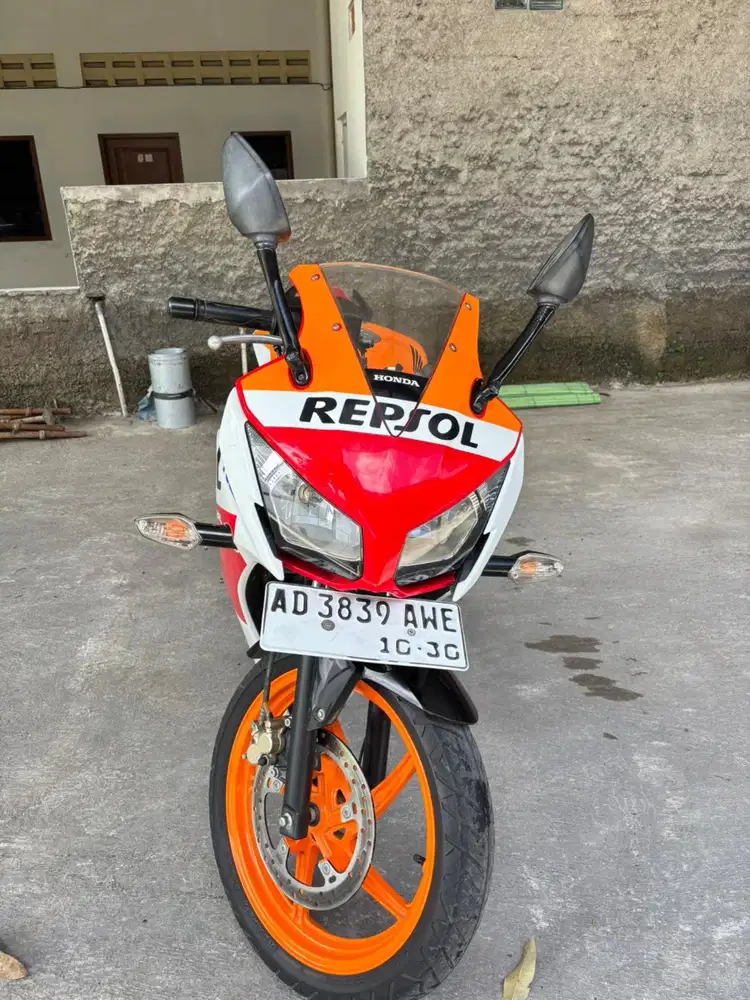 CBR 150R 2015 REPSOL MURAH