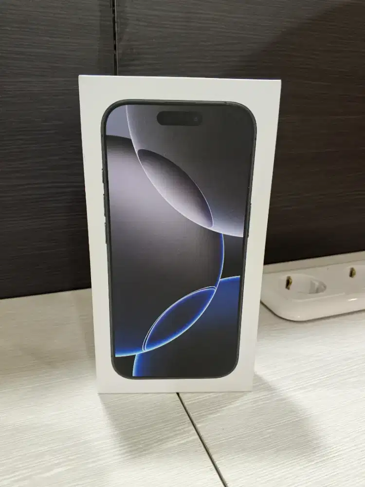 Iphone 16 Pro Titanium Black 128GB