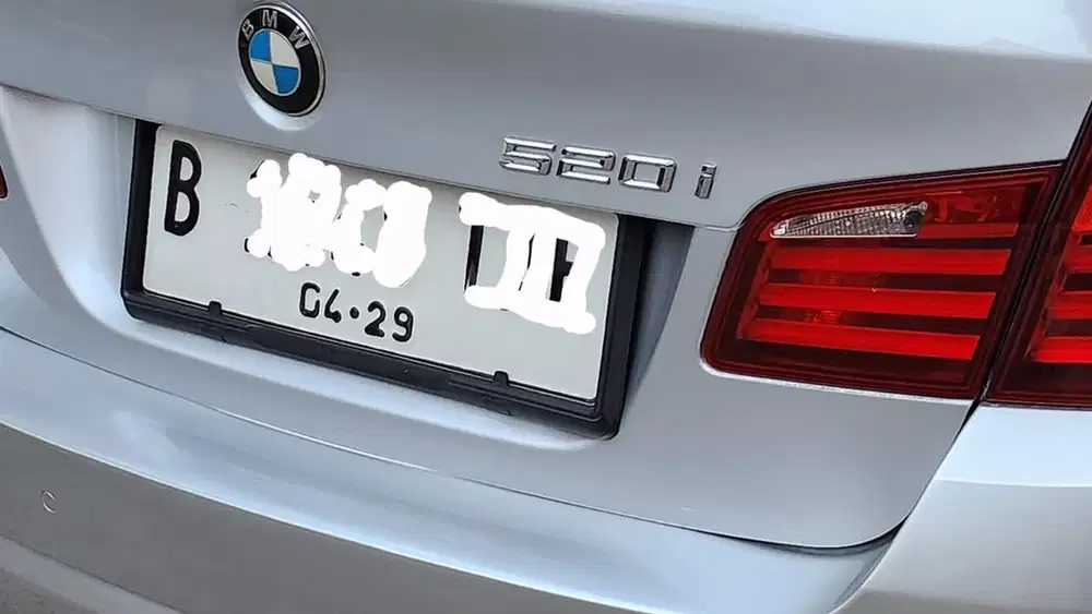 BMW 520i 2013 Bensin