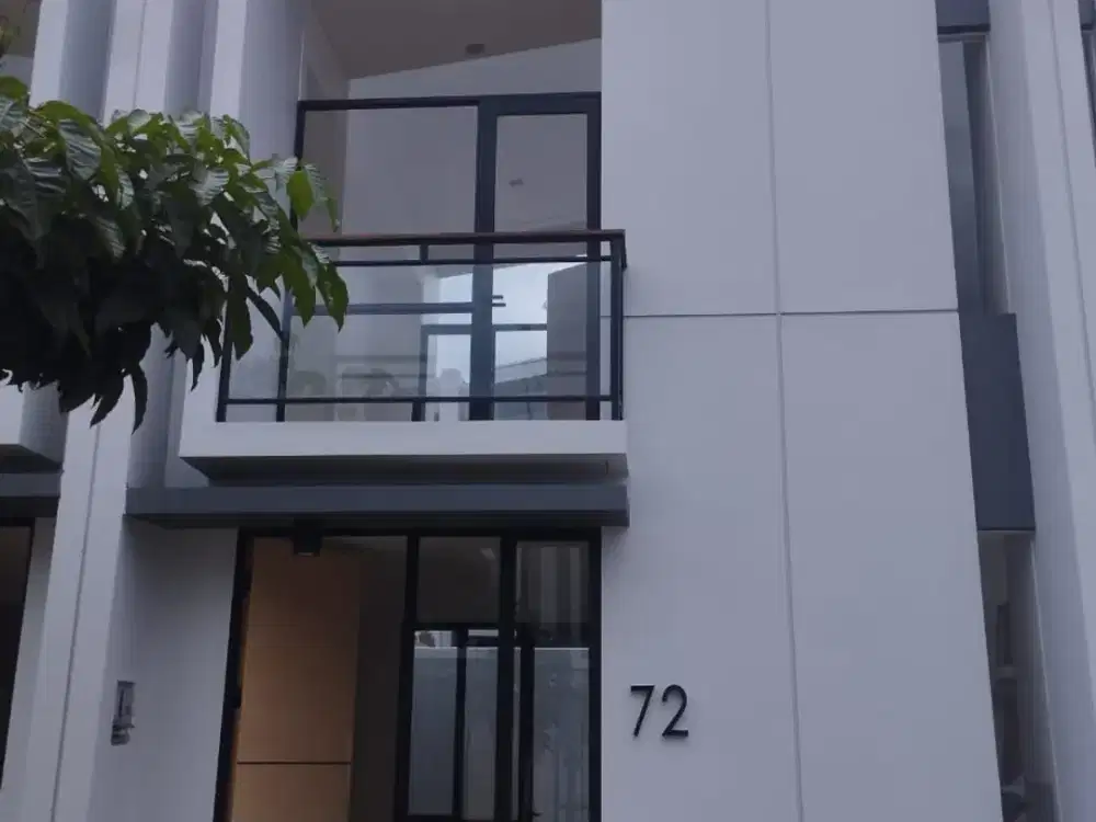 Rumah 2 Lantai Harga dibawah 1 M Dekat Lippo Karawaci Siap Huni