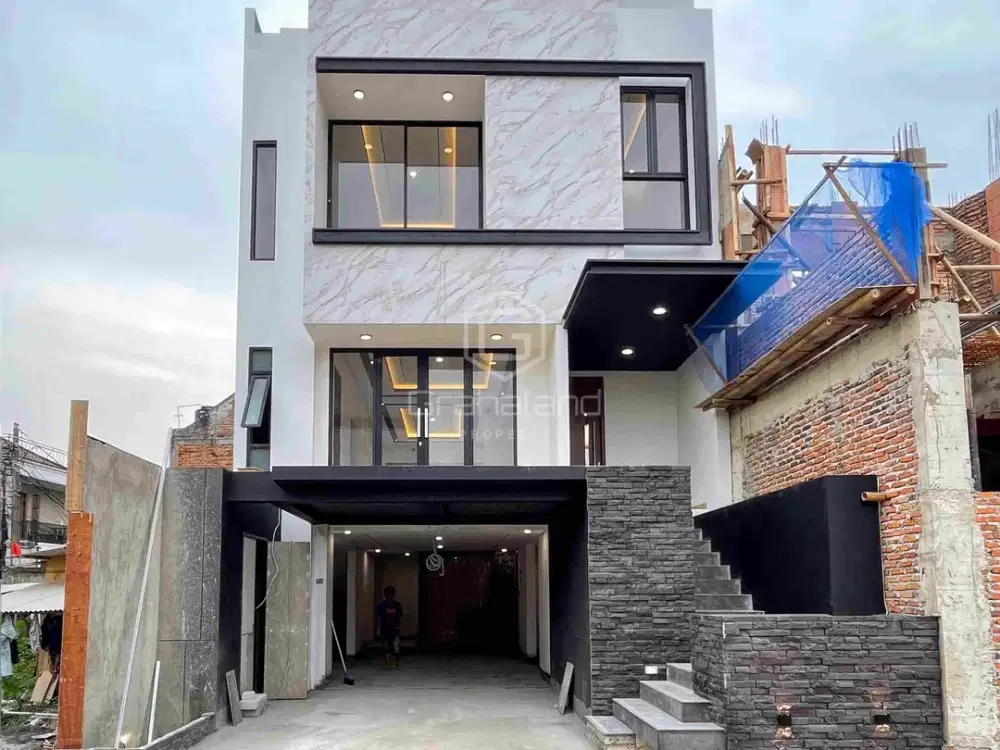 Rumah Baru Private Pool Dalam Komplek Dekat Akses Cilandak Jakarta Selatan