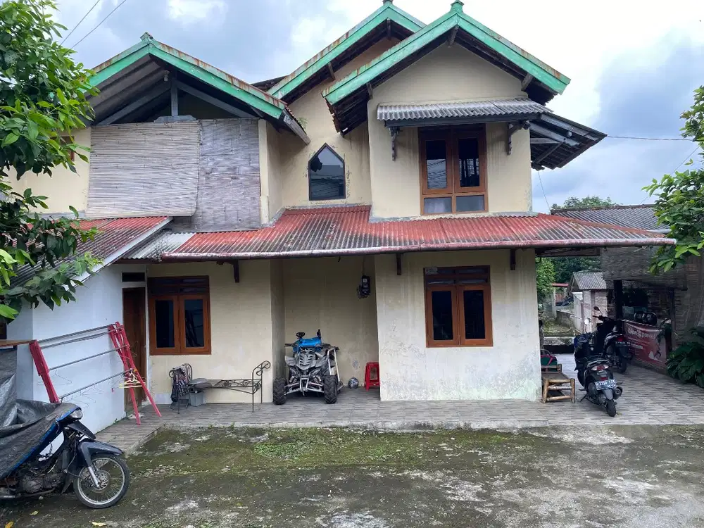 Rumah Tanah Luas 644m²+24 Kolam Ikan Aktif di Ciomas BNR(View Gunung)