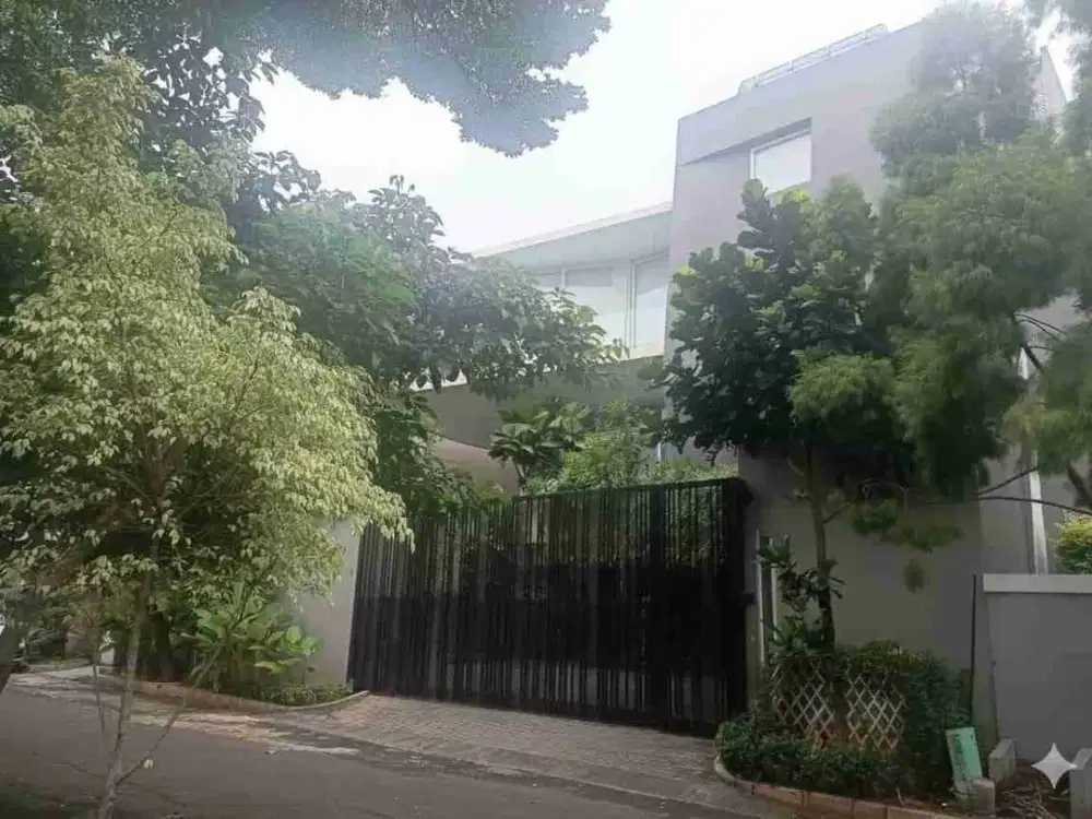 Rumah Mewah Asri di Permata Buana Kembangan Jakarta Barat