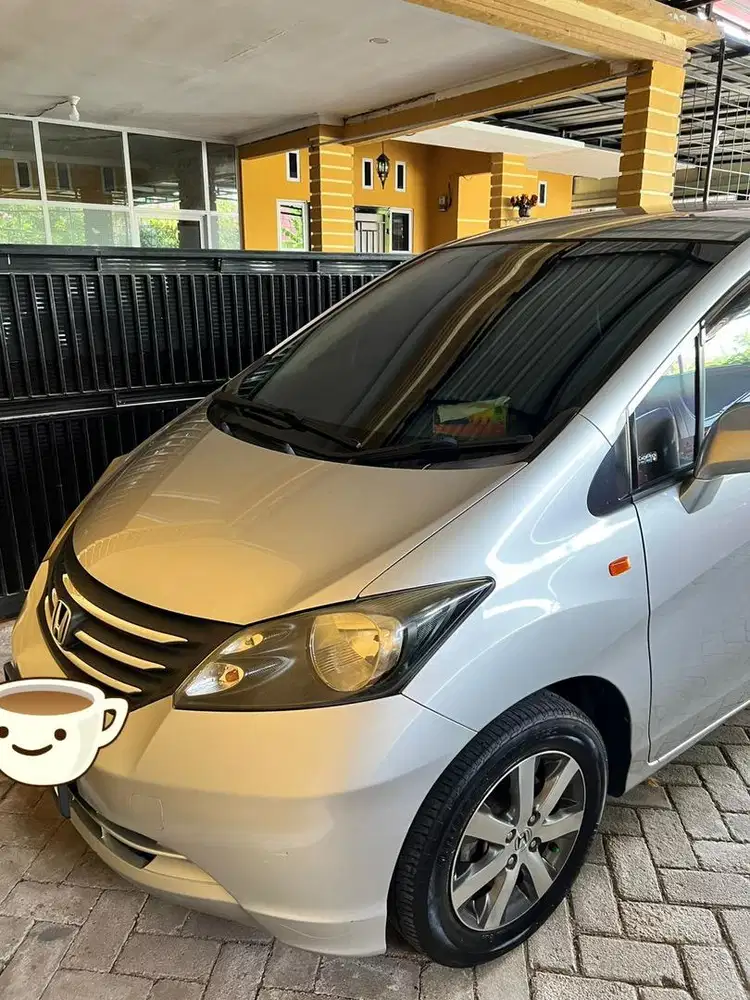 Mobil honda freed pekanbaru