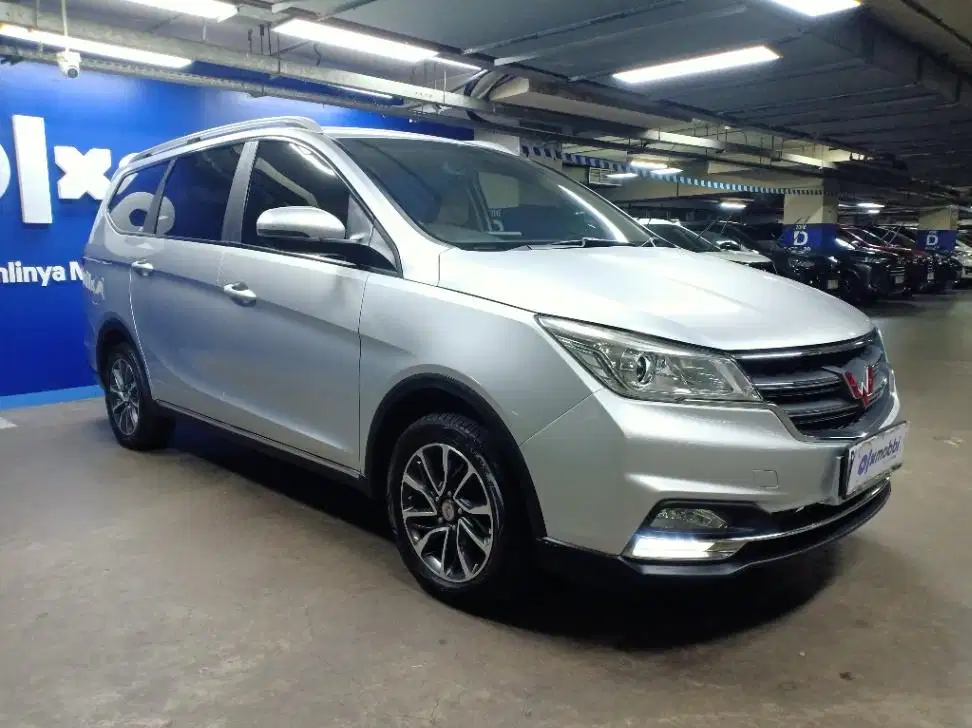 DP MURAH Wuling Cortez 1.5 C Bensin-MT 2018 CTYMKI