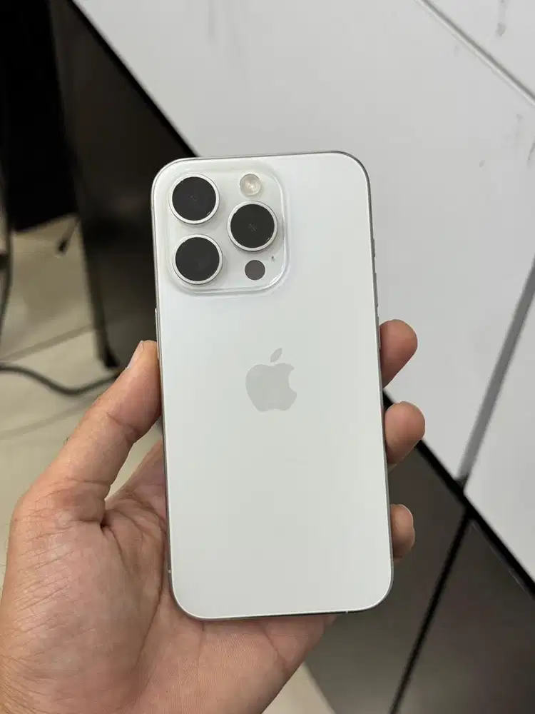 iphone 15 pro 128gb silver iBox