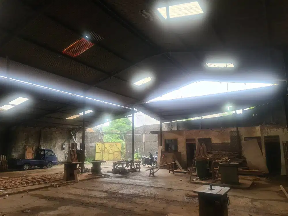 Gudang ex Pabrik Kayu di Jalan Pajajaran Bogor