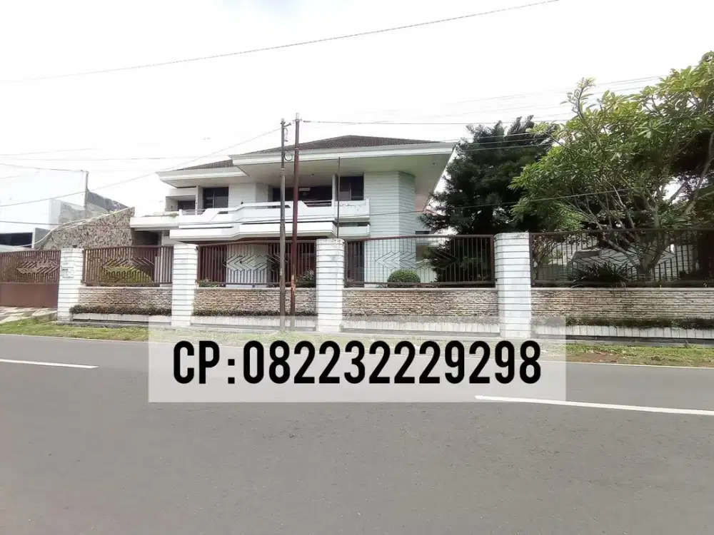 DIJUAL RUMAH STRATEGIS NOL JALAN PUSAT KOTA JEMBER