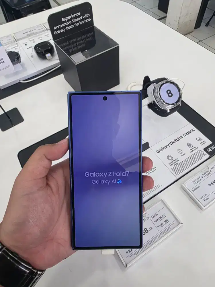 NEW FOLD 7 SEGEL BOX