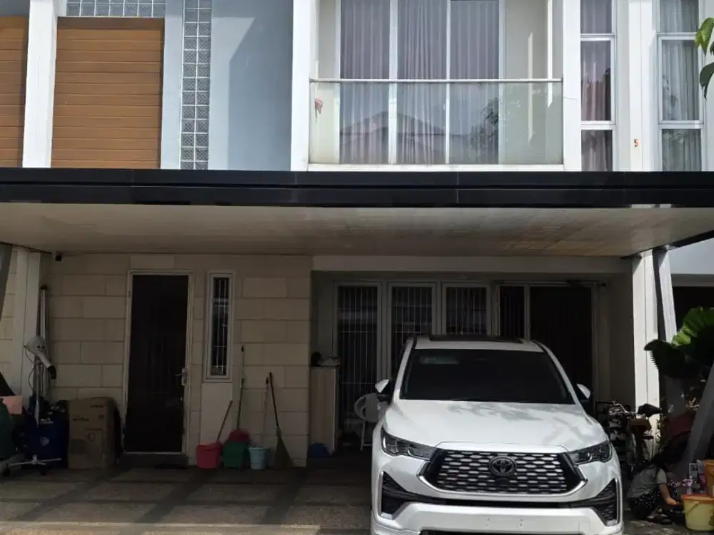Rumah 2 Lantai Bersih Terawat Siap Huni di Metland Puri Jakarta Barat