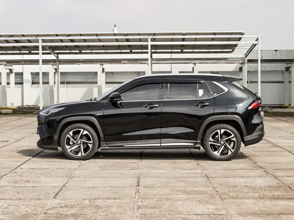 Toyota Yaris Cross 2023 Hybrid tss