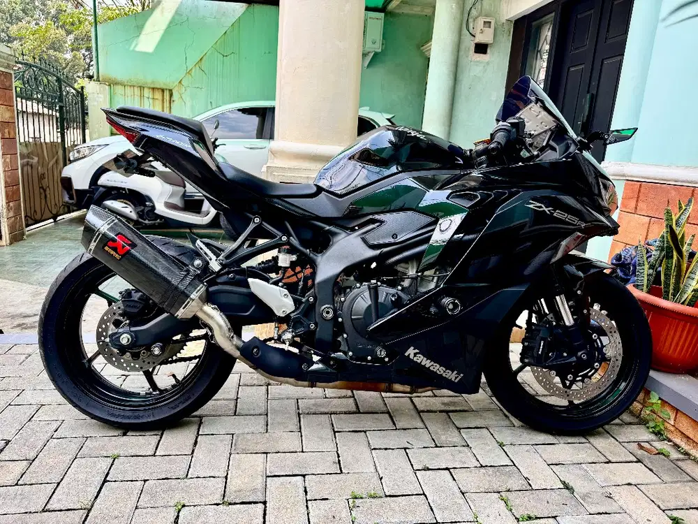 Kawasaki ninja zx25r 2023 non abs sudah tft
