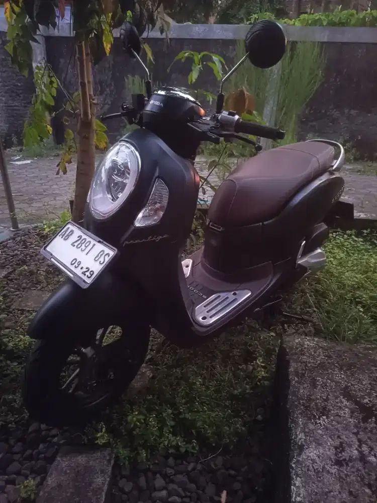 Honda Scoopy 2024 Prestige