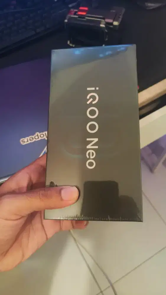 iqoo neo 10 16/512 bnib