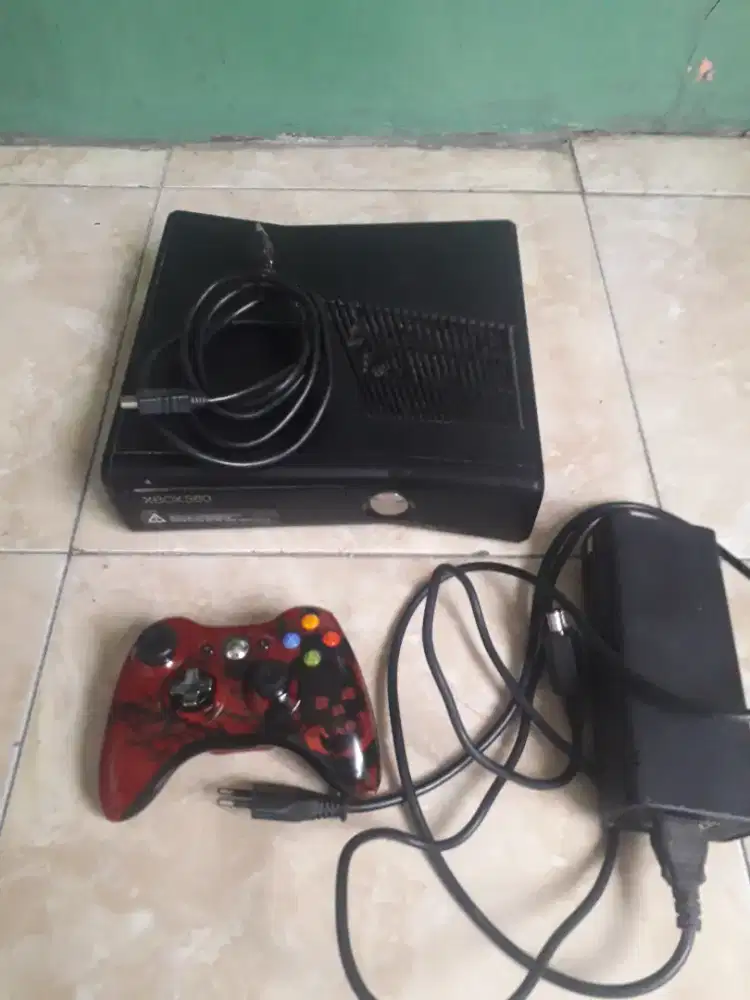 Xbox 360 slim 500gb kondisi normal tangerang poris