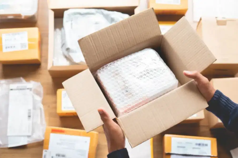 LOWONGAN PACKING ONLINE SHOP