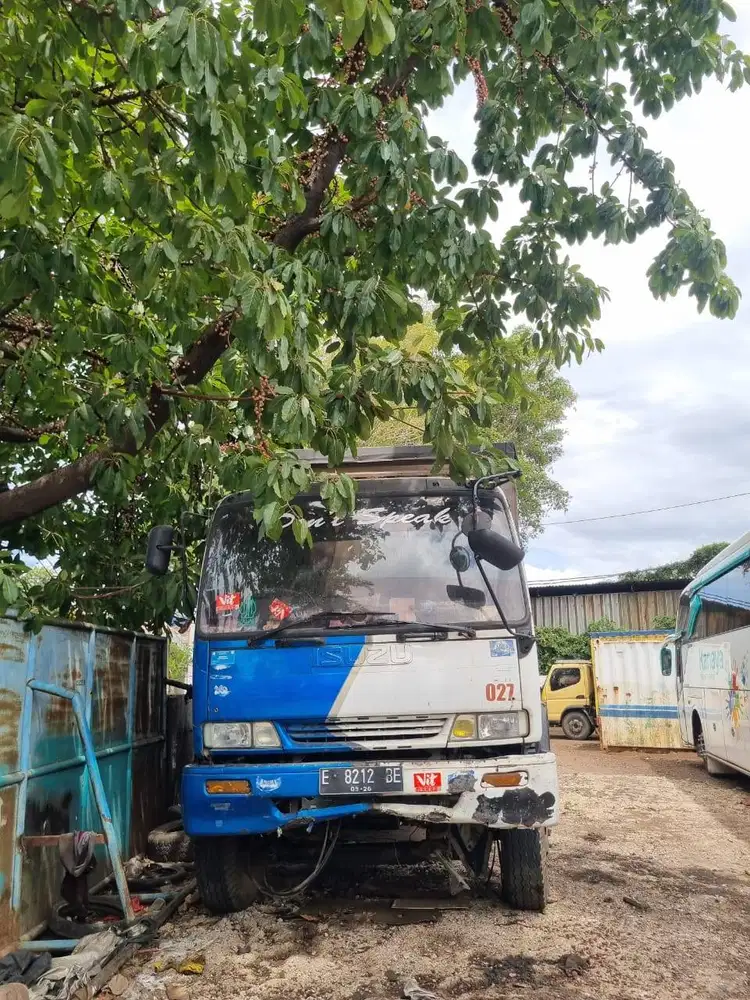 WTS ISUZU BORNEO 2005 ENGKEL MANUAL
