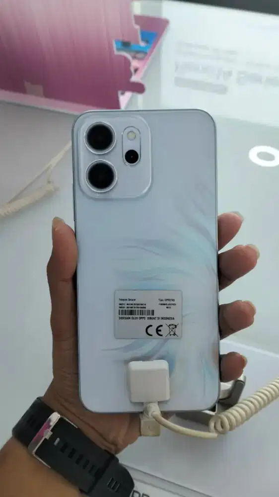 Promo Oppo bisa cash dan kredit