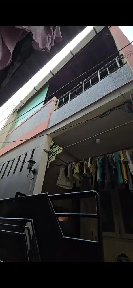 Jual BU Rumah + Kontrakan Strategis dekat Aprt Latumenten Jelambar