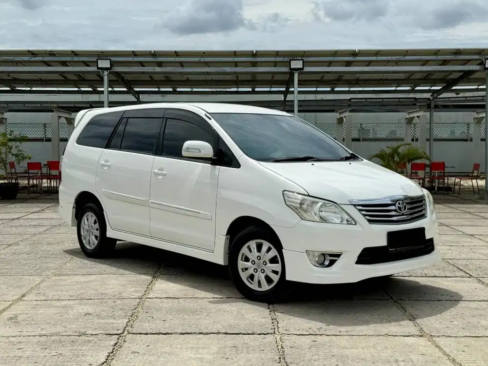 Toyota kijang Innova 2.0 G luxury 2012