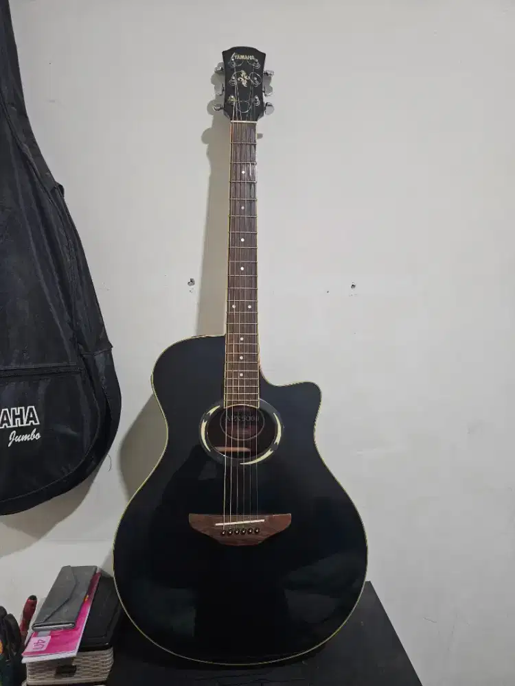 Yamaha APX-500 II Original