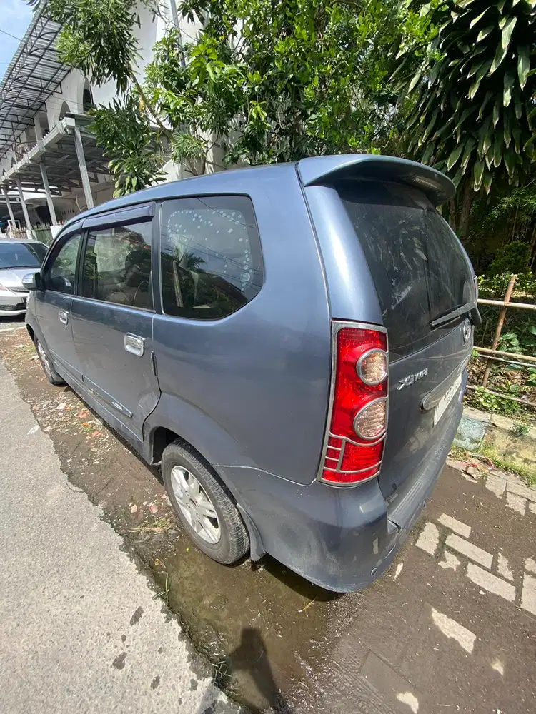 Daihatsu Xenia 2010 Bensin