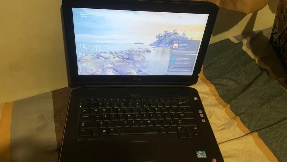 Laptop DELL COREi5