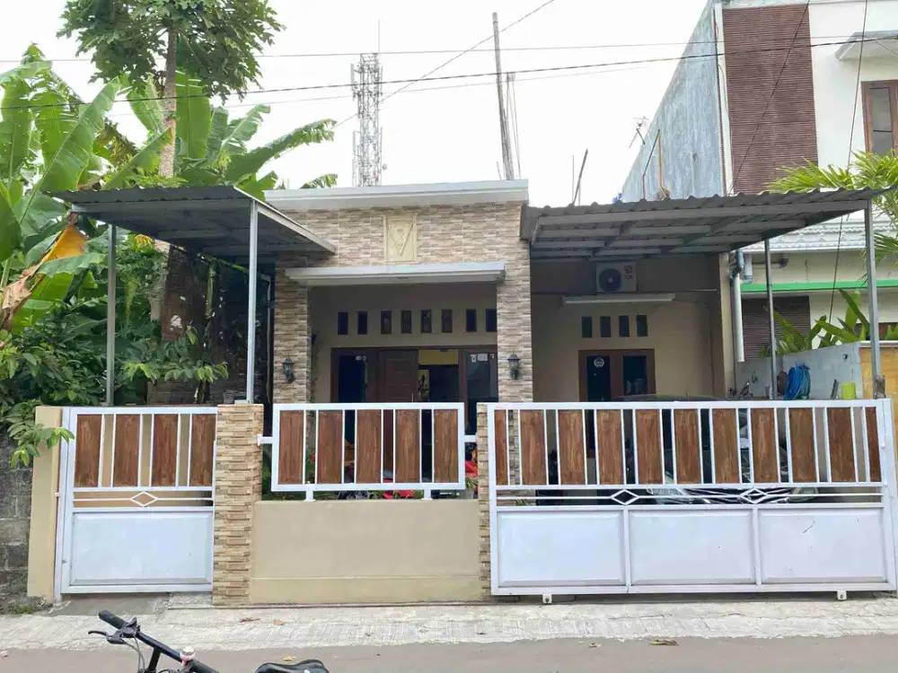 DIJUAL RUMAH MINIMALIS DEKAT KAMPUS SANATA DHARMA PAINGAN DAN INSTIPER MAGUWOHARJO