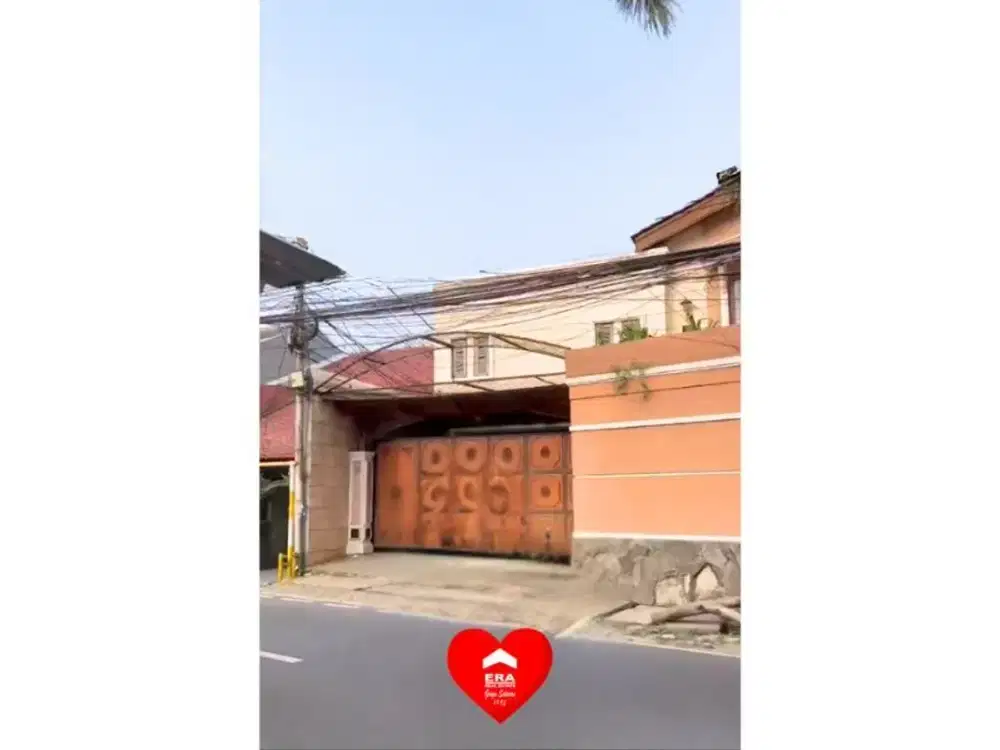 Rumah Bagus ada Kolam Renang di Jati Padang, Jakarta Selatan