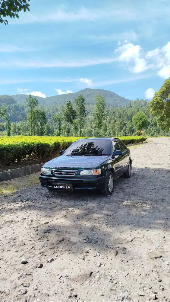 Toyota Corolla AE111 1.6 SE.G MT