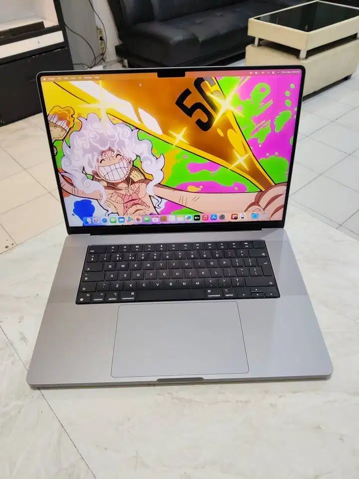 MacBook Pro 16inch Apple M1 Pro 2021 RAM 32GB SSD 512GB