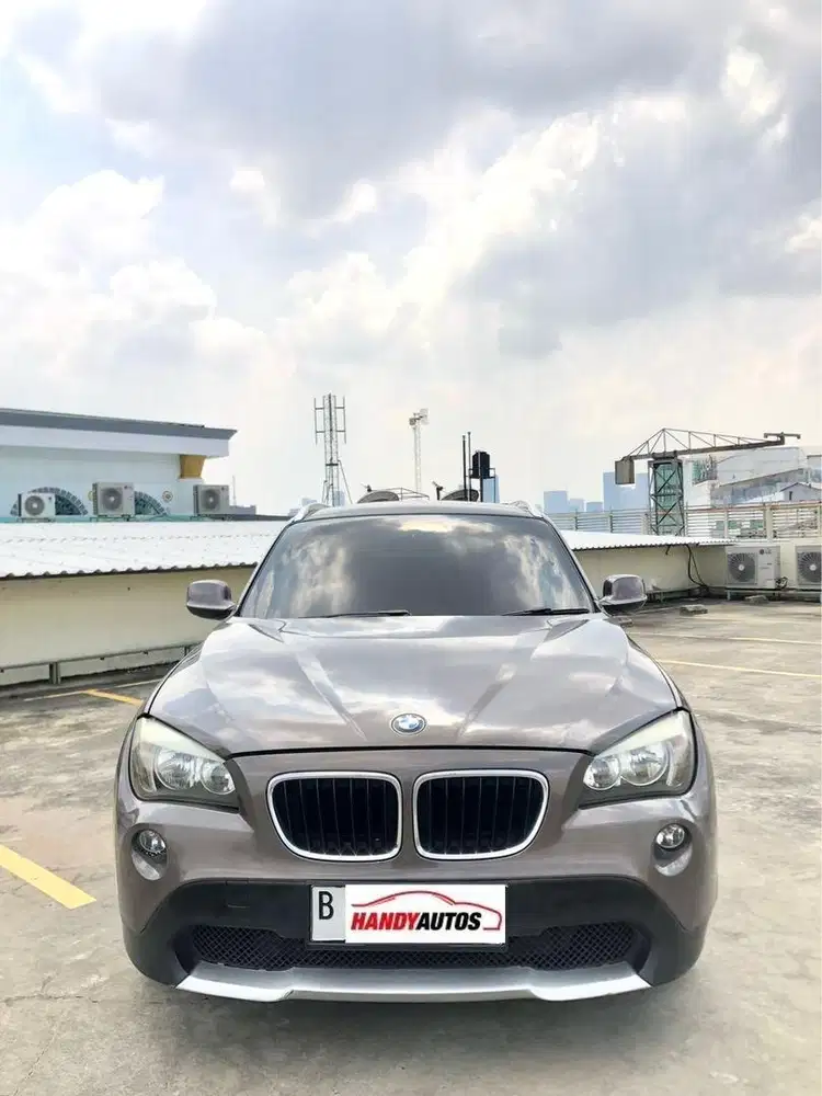 BMW X1 Executive Tahun 2011 Automatic Coklat