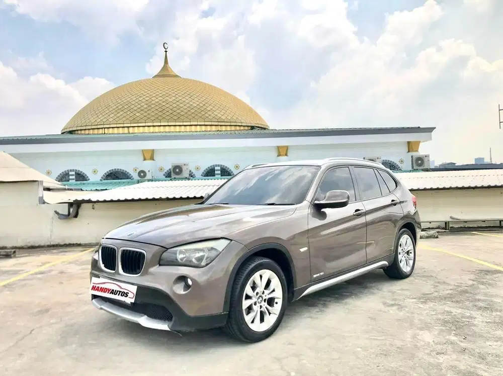 BMW X1 Executive Tahun 2011 Automatic Coklat Metalik