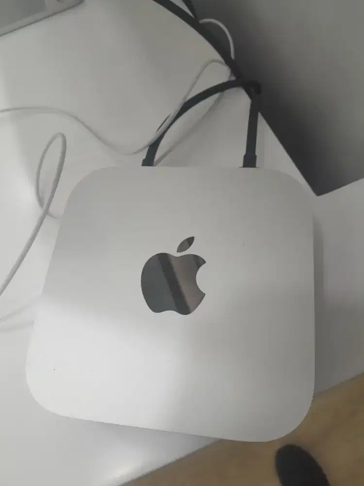 MAC MINI M4 APPLE