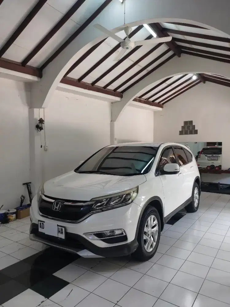 Honda CR-V (2015) AT Putih