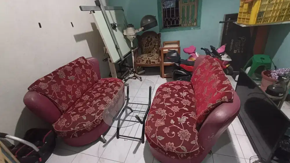 sofa minimalis bekas