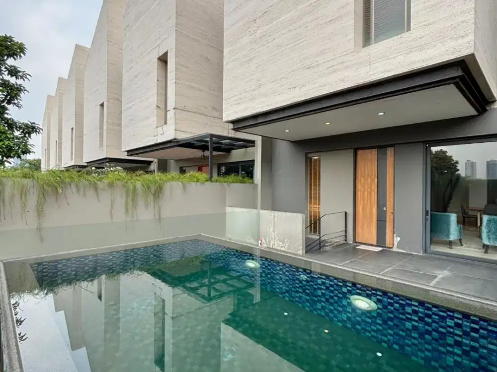 Rumah Mewah Dijual di Cipete Jakarta Selatan – Townhouse 3,5 Lantai, Private Lift, Furnished