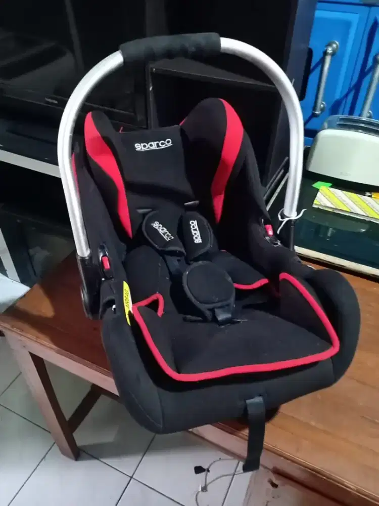 babycar seat bekas