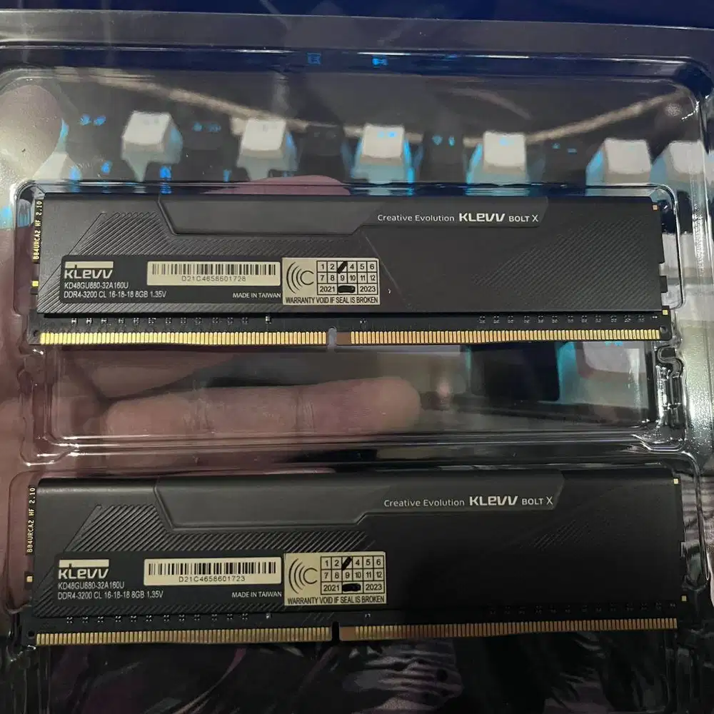 RAM PC KLEVV BOLT X 16GB (2X8GB) SPEED 3200 DDR4