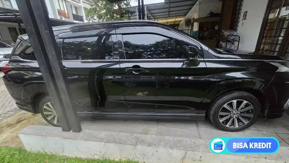 Veloz Q 2022 Bulan 08, Probadi, Hitam, Mulus