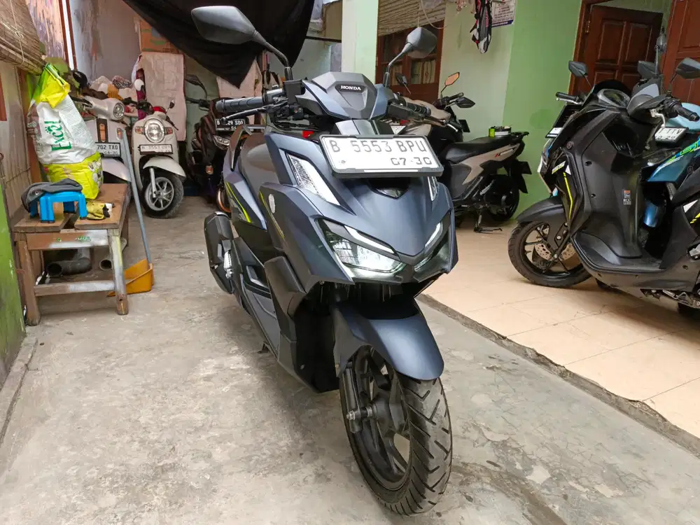BLN 7 HONDA VARIO 160 CBS 2025 KM 4RB BS TT 2024 MULUS DI CILEDUG ORI