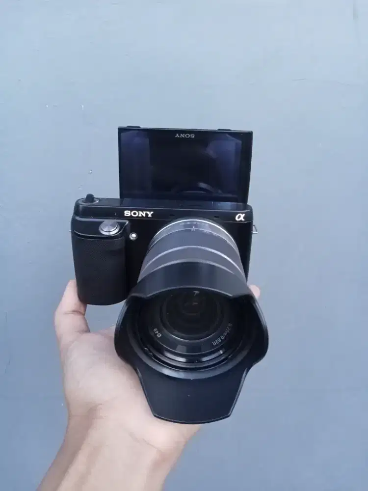 Sony Nex F3 Layar flip Fullset Murahh