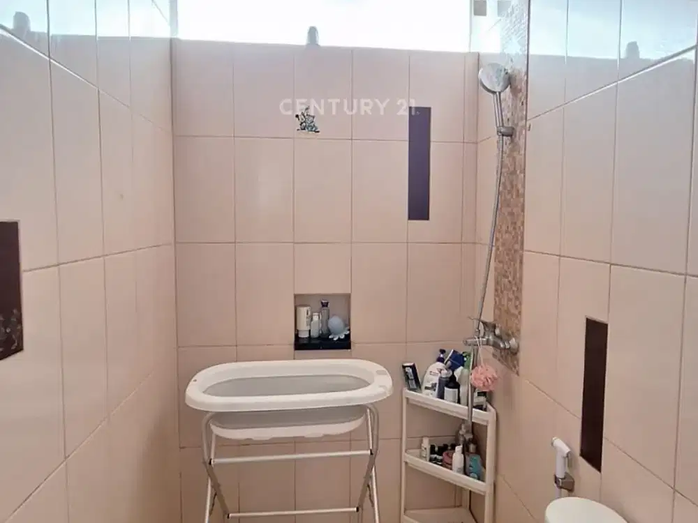 Rumah Cantik Dalam Cluster Di Sektor 9 Bintaro Fn16863